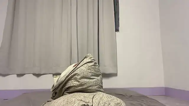 Snapshot of liannexfuckdoll chatting on 10.27.25 liannexfuckdoll online show from 10.27.25