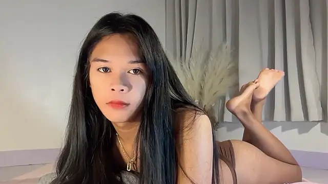 Snapshot of liannexfuckdoll chatting on 11.06.25 liannexfuckdoll online show from 11.06.25