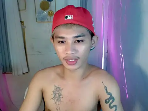Snapshot of asianhardcock25 chatting on 04.23.26 asianhardcock25 online show from 04.23.26