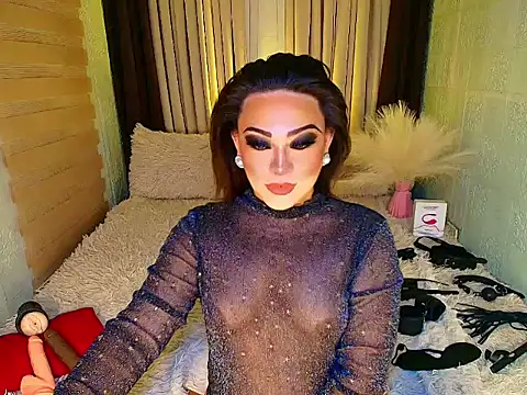 Snapshot of hot_wildivana chatting on 10.19.25 hot wildivana online show from 10.19.25