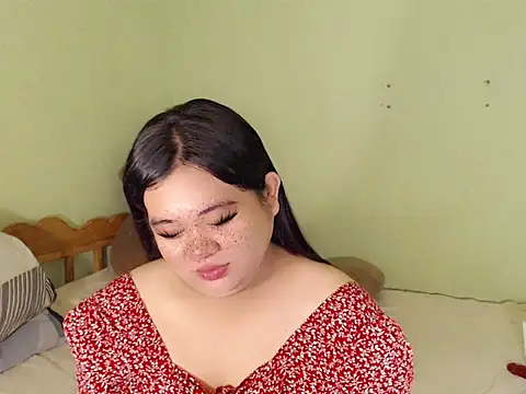 Snapshot of Im_ur_mother chatting on 06.28.26 Im ur mother online show from 06.28.26