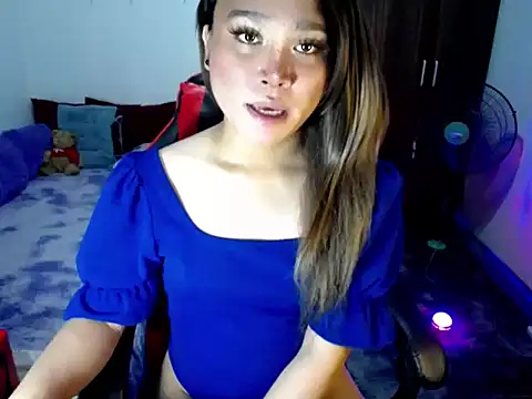 Urassiansweetcummer online show from 03.10.26