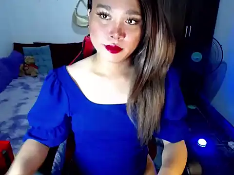 Urassiansweetcummer online show from 03.25.26