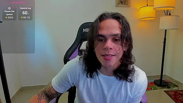 Maximiliano scoott   online show from 11.02.25