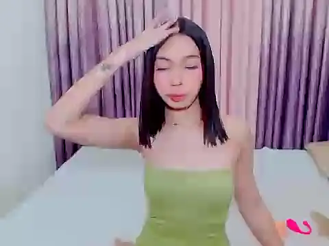 sexy khyrie online show from 11.13.25