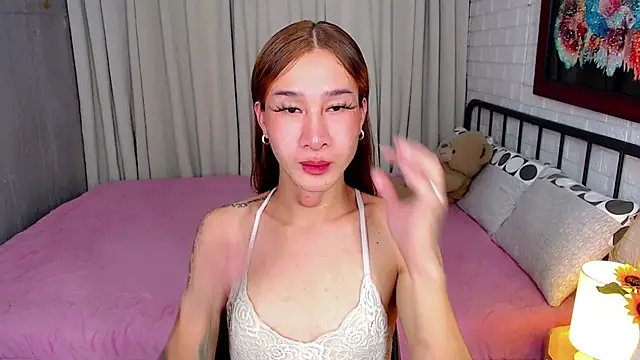 TRANSGODDESSA online show from 11.17.25