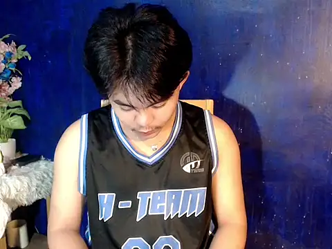 Snapshot of urguy_toshi chatting on 10.09.25 urguy toshi online show from 10.09.25