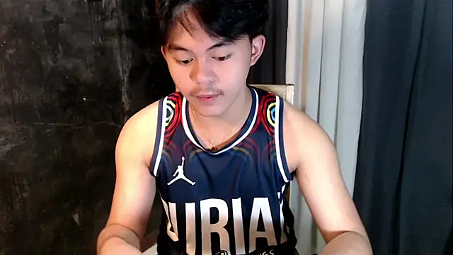 Snapshot of urguy_toshi chatting on 10.19.25 urguy toshi online show from 10.19.25