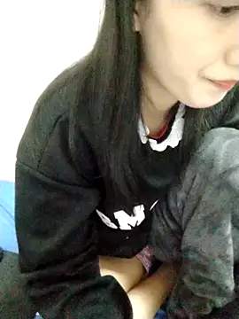 Kembong01 online show from 12.23.25