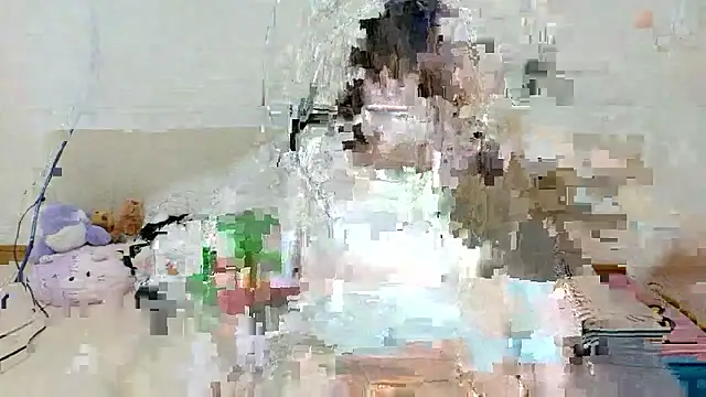 Snapshot of karen-chan chatting on 11.12.25 karen-chan online show from 11.12.25