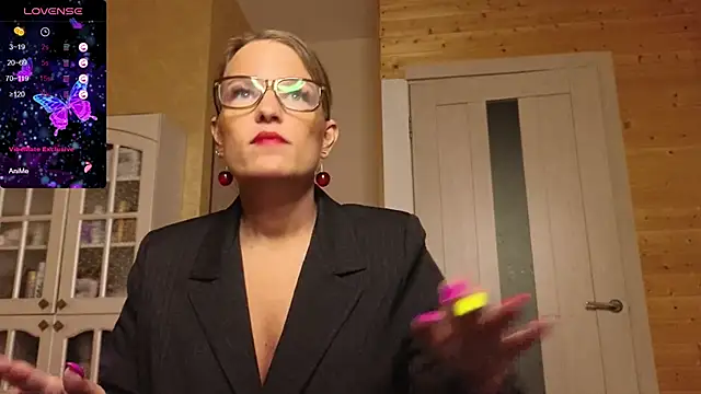 findom lady shine online show from 09.25.25