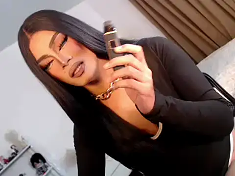 Snapshot of Mia_holtxxx chatting on 04.25.26 Mia holtxxx online show from 04.25.26