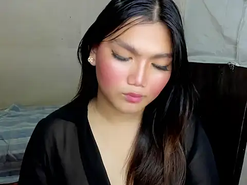 Snapshot of Lou_heart chatting on 10.15.25 Lou heart online show from 10.15.25