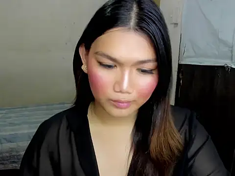 Snapshot of Lou_heart chatting on 10.20.25 Lou heart online show from 10.20.25