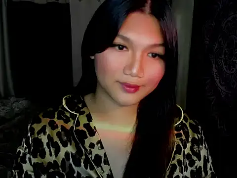 Lou heart online show from 12.02.25