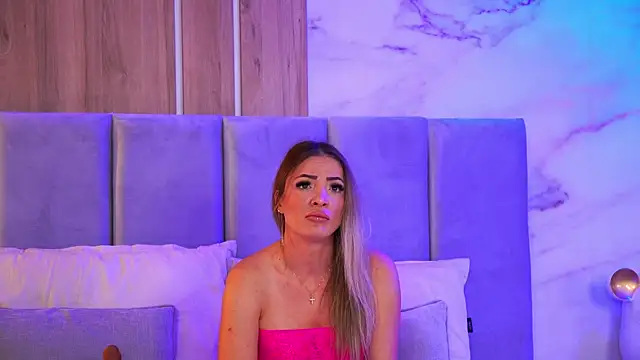 Izabellle02 online show from 11.19.25