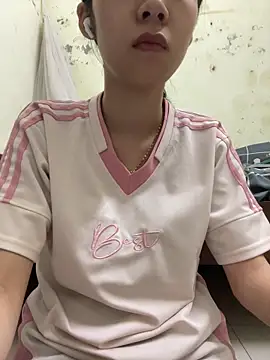 Snapshot of meomeo2k6 chatting on 10.14.25 meomeo2k6 online show from 10.14.25