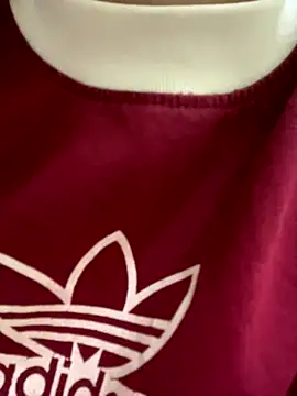 Snapshot of meomeo2k6 chatting on 10.18.25 meomeo2k6 online show from 10.18.25