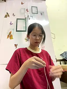 Snapshot of meomeo2k6 chatting on 10.27.25 meomeo2k6 online show from 10.27.25