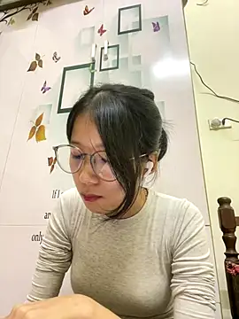 Snapshot of meomeo2k6 chatting on 11.06.25 meomeo2k6 online show from 11.06.25