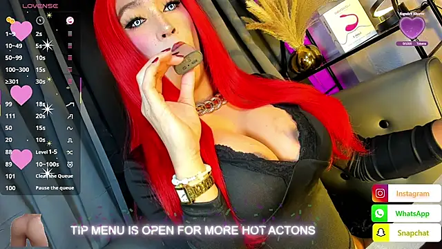 Snapshot of UrGoddess_xx chatting on 07.24.26 UrGoddess xx online show from 07.24.26