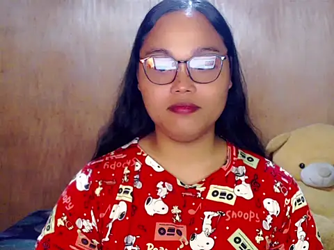 Snapshot of _Lylia chatting on 10.03.25 Lylia online show from 10.03.25