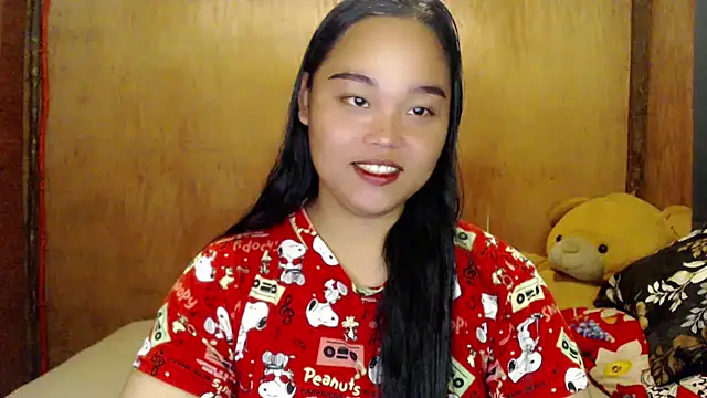 Snapshot of _Lylia chatting on 11.10.25 Lylia online show from 11.10.25