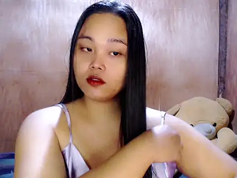  Lylia online show from 04.07.26