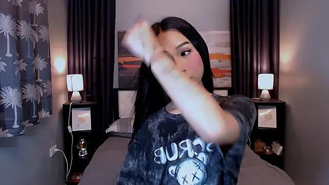 Goddess Isabel online show from 12.18.25