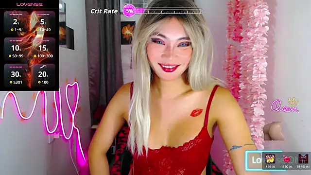 Snapshot of SavanaSexy chatting on 04.28.26 SavanaSexy online show from 04.28.26