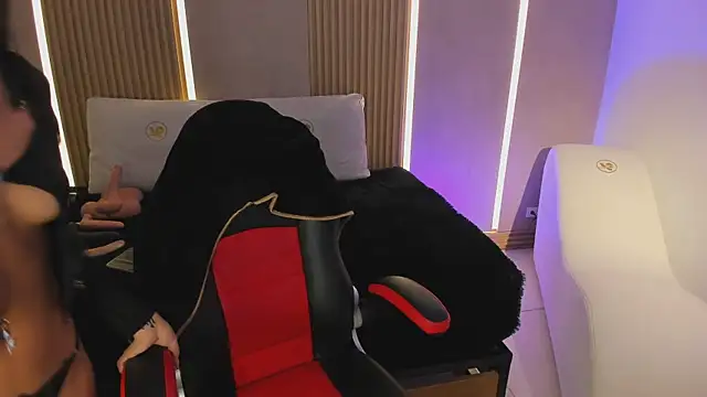 liah cleir online show from 11.13.25