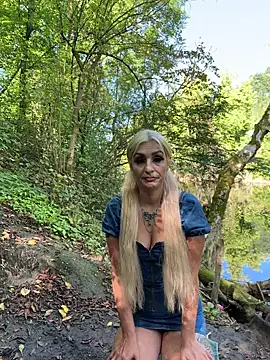 Snapshot of sexycouples35 chatting on 09.12.25 sexycouples35 online show from 09.12.25