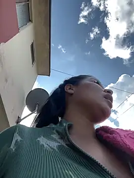 Snapshot of megan_bigboobs_ chatting on 09.21.25 megan bigboobs online show from 09.21.25