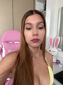 Nikii   online show from 04.20.26