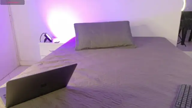 BeccaReedd online show from 10.01.25