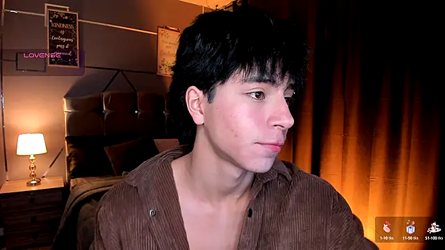 Christopher 77 online show from 09.17.25