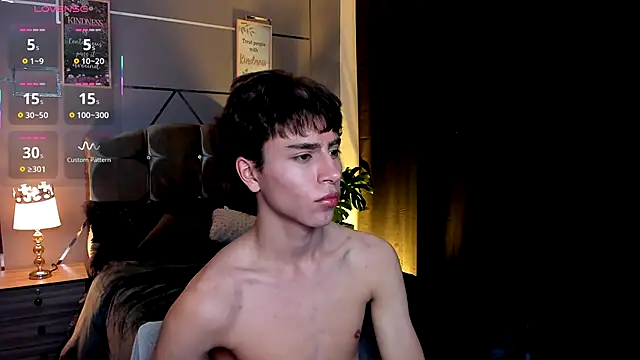 Christopher 77 online show from 10.03.25