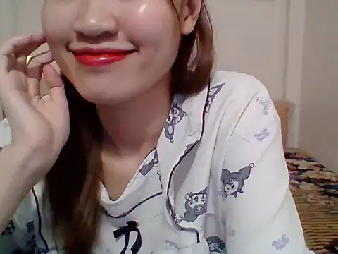   Donna   online show from 10.25.25