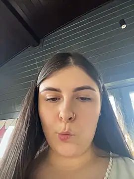 Snapshot of Lovely_Waifu chatting on 05.19.26 Lovely Waifu online show from 05.19.26