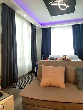 evasweett   online show from 11.20.25