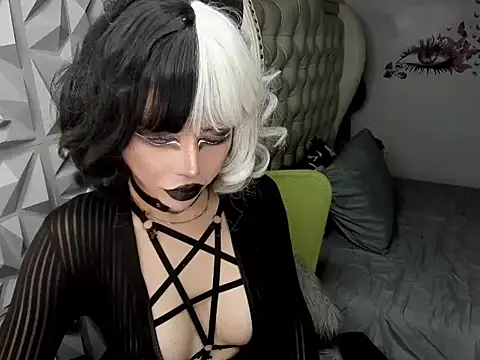 janecomander online show from 06.12.26
