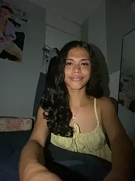 urcurlydiva online show from 10.21.25