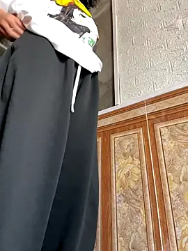 Daisy018 online show from 10.10.25