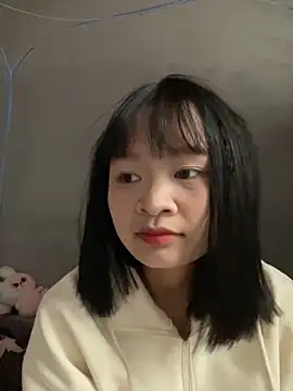 Daisy018 online show from 10.16.25