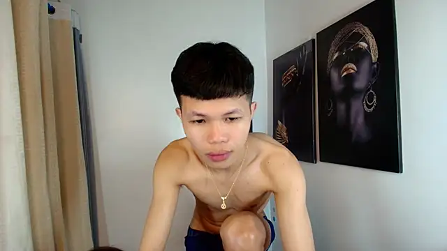 crazyasiantwink online show from 12.21.25