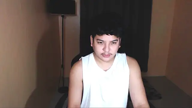 Snapshot of Prince_Killian chatting on 11.10.25 Prince Killian online show from 11.10.25