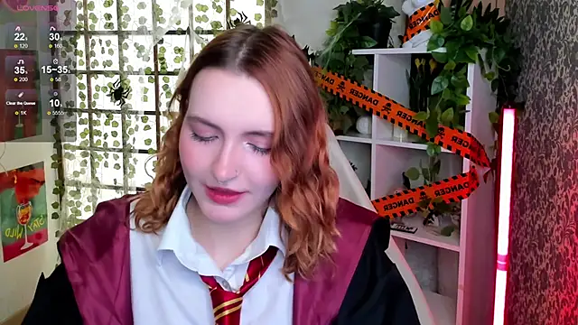 Elis Cherry online show from 10.27.25