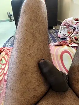 Snapshot of vichuhot chatting on 10.15.25 vichuhot online show from 10.15.25