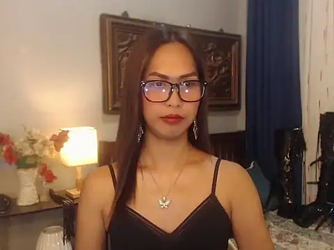 Snapshot of Nathalieheartt chatting on 06.23.26 Nathalieheartt online show from 06.23.26