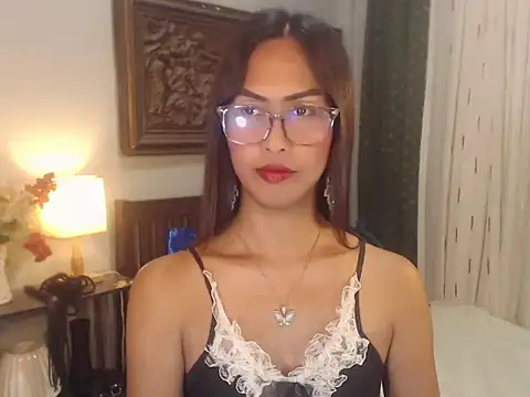 Snapshot of Nathalieheartt chatting on 07.15.26 Nathalieheartt online show from 07.15.26